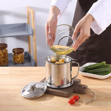 Stainless Steel Oil Dispenser For The Kitchen And Home